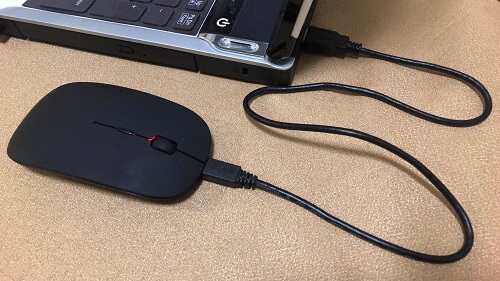 BLENCK『ワイヤレスマウス』とPCをケーブル接続