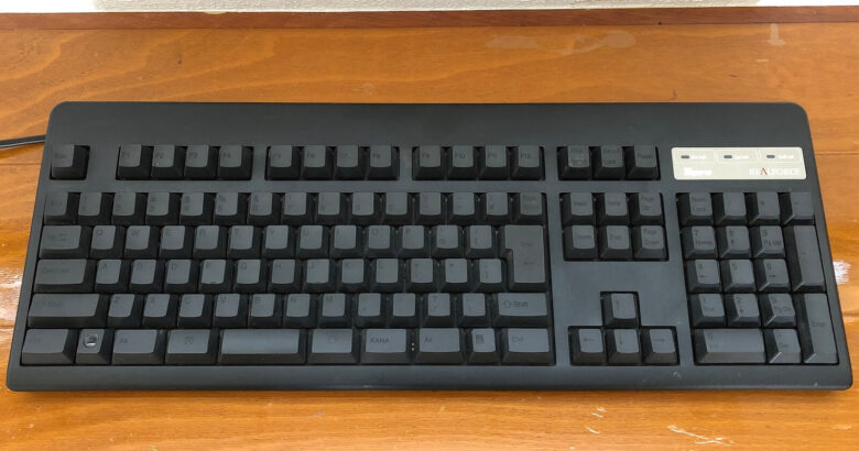 東プレの高級キーボード Realforce を分解 掃除して驚くほどキレイに ボクラボ